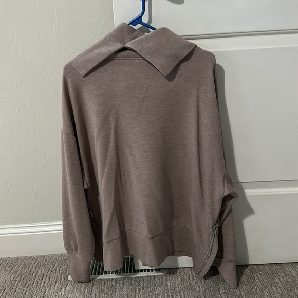 Varley - Picture 4 of 5